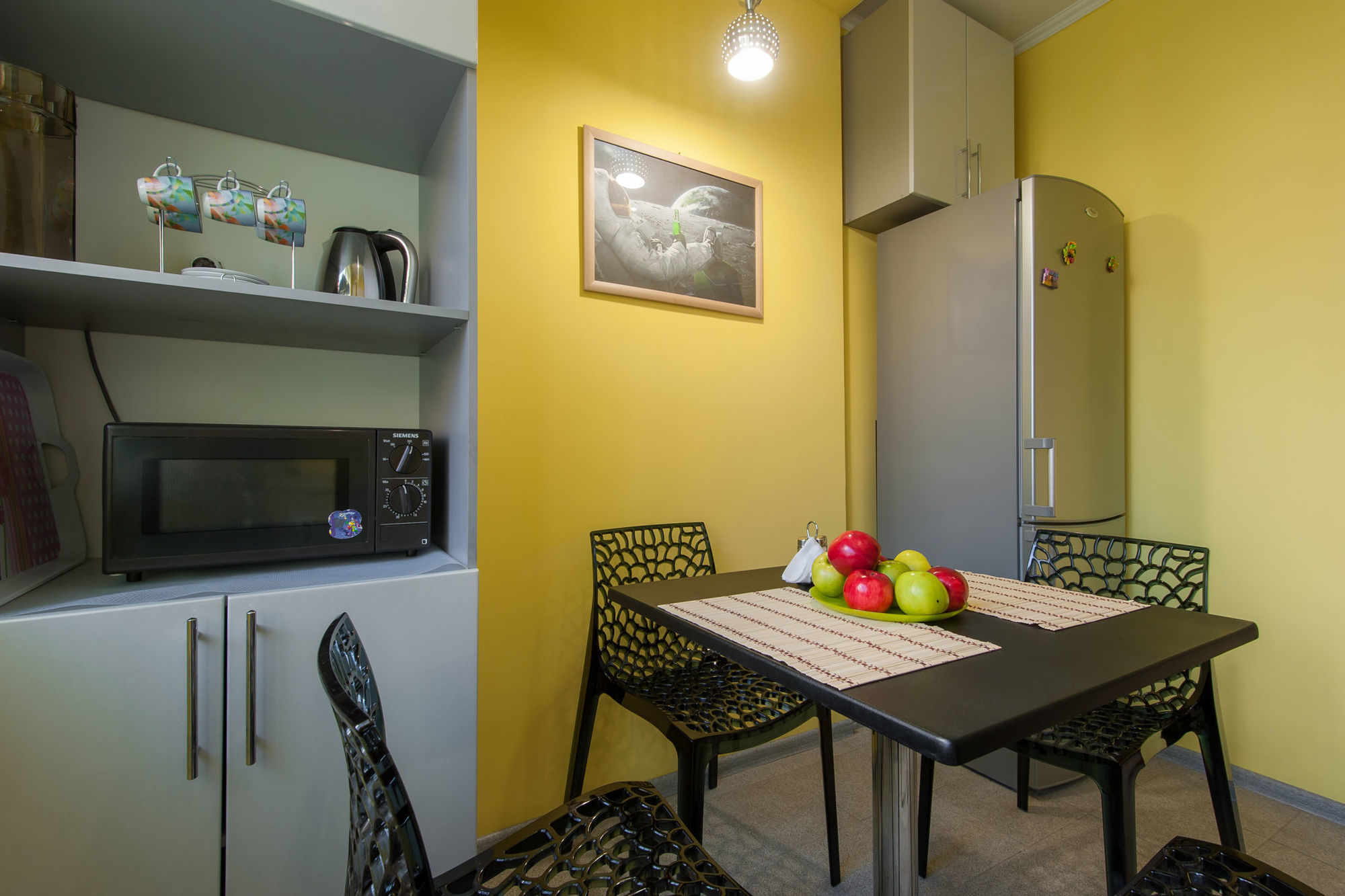 Like Hostel Czernowitz Exterior foto